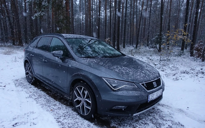 Seat Leon cena 86000 przebieg: 138000, rok produkcji 2018 z Bydgoszcz małe 667